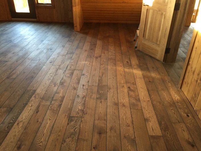 Solid White Oak Hardwood Floor - Richmond